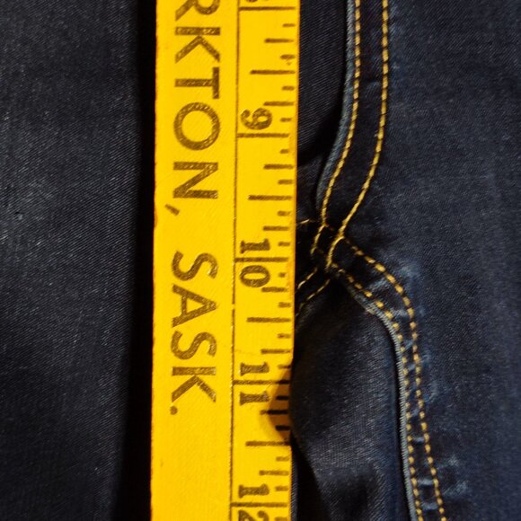 Guess Jeans women's size 28 ink blue, skinny, stretch - Picture 15 of 16